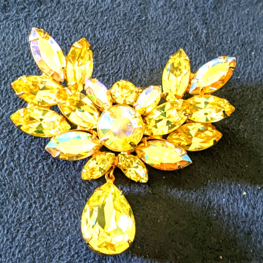 Signed Weiss Brooch